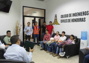 Visita Carrera Ingeniería Civil Unah-VS